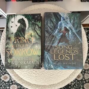 Illumicrate Signed Bundle A Song Of Legends Lost & The Prince Of Sorrow